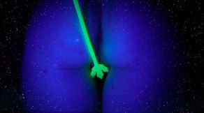 Young Artist poses nude for her erotico artistic experiments. She uses the boner of her photographer