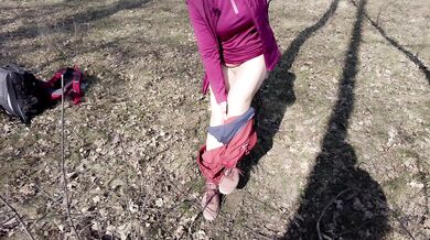 Pissing outdoor makes me horny so then I need to masturbate