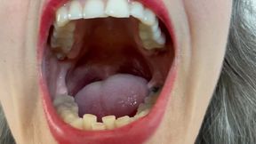 let's have a look at her wet mouth aV