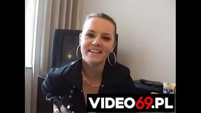 Polskie porno - Na castingu Basieńka wyczynia cudeńka