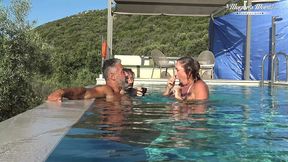 behind the scenes of all natural milf julia north underwater soft in the pool (1080)