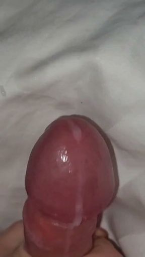 Munichgold - sensual handjob with cum explosion   Clip 2