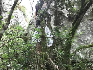 Viens jouer dans la forêt avec moi !!!