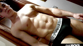 Twink handsome hunk boy Kent Mills abs flexing