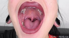 Inside My Mouth - Sharlotte Thorne (4K)