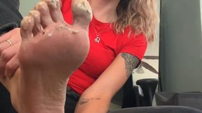 Foot slave gets homemade treats