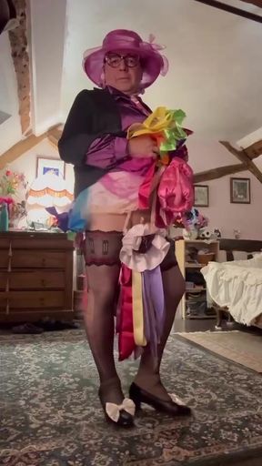 Dressed with a little multicolored petticoat for an evening out