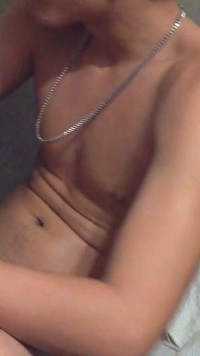 Latin model gives me a blowjob in the bathroom   Clip 3