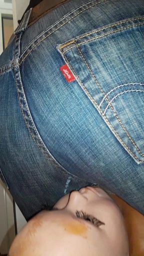 FaceSitting on dummy-doll in jeans