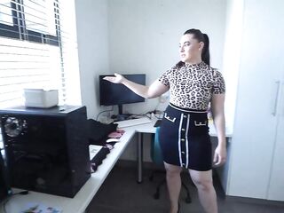 Sexy mother I'd like to fuck Real Estate Agent with Awesome LARGE Butt Bangs Investor at Her Open Abode