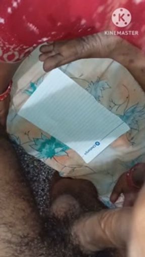 Desi bhabhi sucking big dick