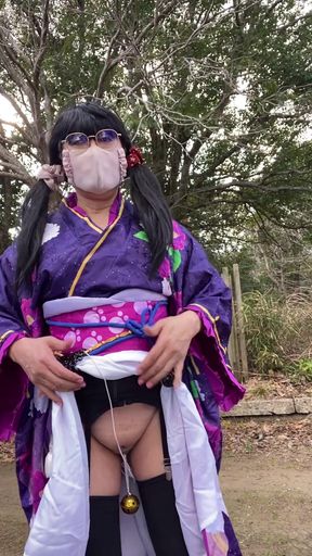 No104 A phantom kimono beauty who appeared in the winter countryside A crossdresser walks in the sun - Part 1