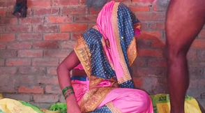 Newly married hot jawan biwi ke husband ne lund chudwa ke chut ko choda aur maza kiya (Hindi viral sexy video)