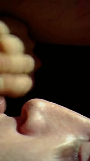 Hot Closeup Selfsuck Cum in Mouth