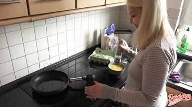 How my German Daddy’s luder swallowed anal creampie raw