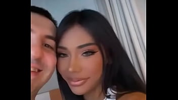 Do u want to fuk hot ladyboys like this? Looking for male talents who are into fukking ladyboys, Dm me!