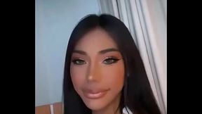 Do u want to fuk hot ladyboys like this? Looking for male talents who are into fukking ladyboys, Dm me!