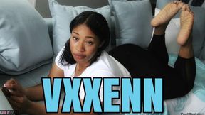 Vxxenn’s beautiful size 15 Feet! Epic soles teasing handjob, foot worship, foot massage, and explosive cumshot!
