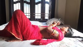 Desi Indian Bhabi Cheats Her Lovely Husband for Sex Desire