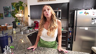 StepMom Cures Date Anxiety - Scene 1of3