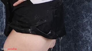 Ainoa Showers – Dressed Striptease, Titties and Cunt