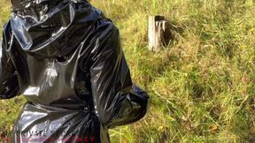 Boss fucks his curvy secretary in a black raincoat outside after work