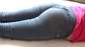 My horny stepson can't resist looking at my big ass and cums on it.