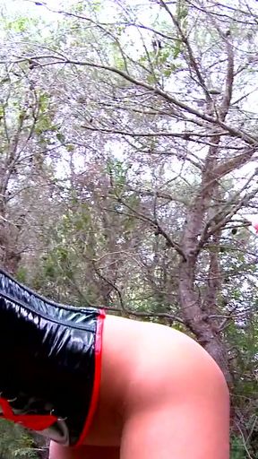 Me and my friend fucked my boyfriend and his boyfriend father in the woods   Clip 1