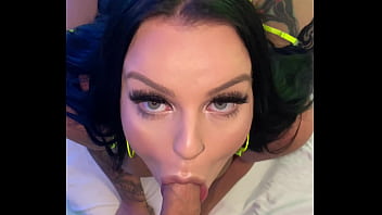 Payton Preslee Can&#039_t Resist Swallowing Cum