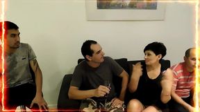 suspendimos el partidito ridiculo y salio orgia , aca se coje cuando nosotras queremos , completo