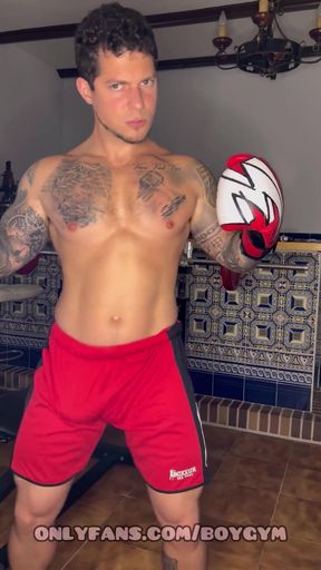 Gay Pro Boxer, Cuming Like an Animal