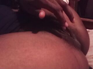 AMATEUR BLACK MASTERBATE CUM PREVIOUS TO BEDTIME