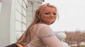 domenika pink loves it raw (hd scene)