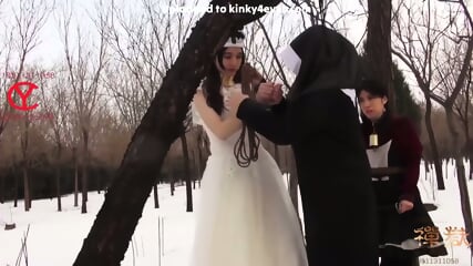 Chinese Slave Girls In The Snow