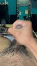 Mi amiga me manda videos desnuda y me masturbo pensando en ella