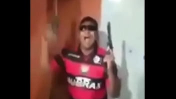 BIBI E DRI BOTANDO PRA FUDER EM NOVINHO VITINHO