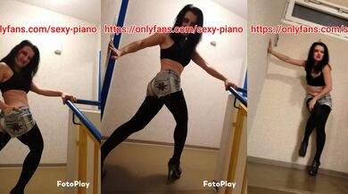 Gothgirl in the house