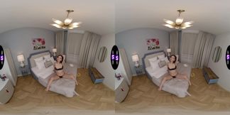 Lingerie Strip Tease Roxy's Kinky Cleaning Day Fun - TmwVRnet
