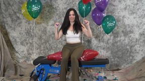 Jasmin Jai’s Helium Birthday Balloon Sit-Pop Spectacle