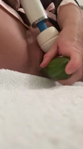 Testing another cucumber with my Hitachi