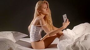 Aleksandra Selfie Session