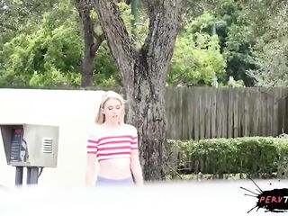 Virginal Stranded Teen Gets Drilled in the Car