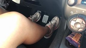 Nike Initiator Flooring