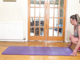 AuntJudysXXX - Breasty mother I'd like to fuck Maisie Lewis Bangs Her Recent Personal Coach