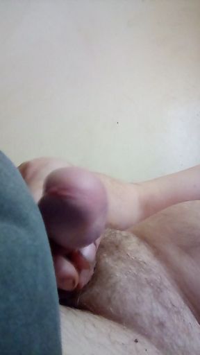Unable to get my dick hard cause I'm gay watching straight porn