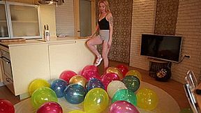 Jenny pops all in white sandals **4K**