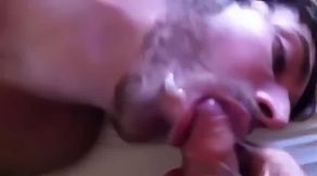 Bukkake Amateur Takes a Facial