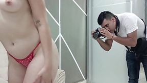 Sexy photographer seduces me and cums inside