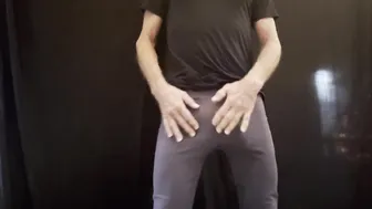 Muscular daddy teases his huge hard cock in running tights before stroking