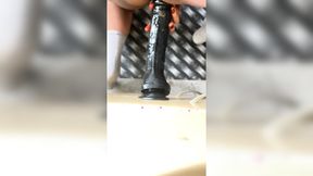 Main Dildo Sedap - Good Vibrations